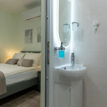 Lägenhet Limidi Homes - Spacious 2-bedroom Centre Veliko Tărnovo