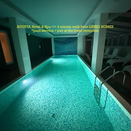 Limidi Homes - Spacious 2-bedroom Centre *