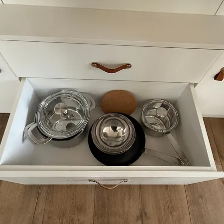 Limidi Homes - Spacious 2-bedroom Centre