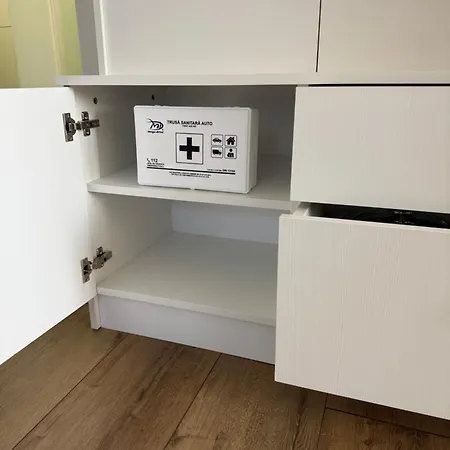 Limidi Homes - Spacious 2-bedroom Centre Lägenhet