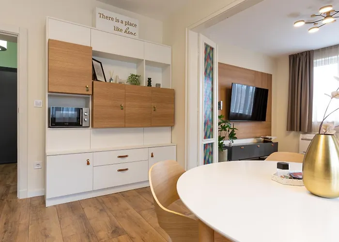 Διαμέρισμα Limidi Homes - Spacious 2-bedroom Centre