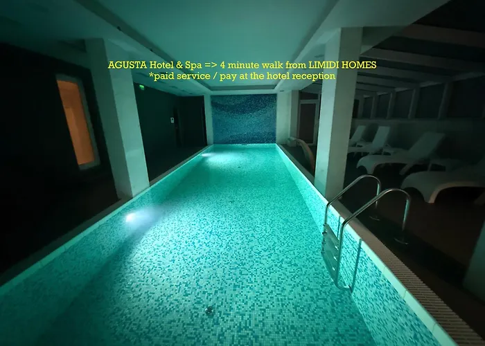 Limidi Homes - Spacious 2-bedroom Centre *