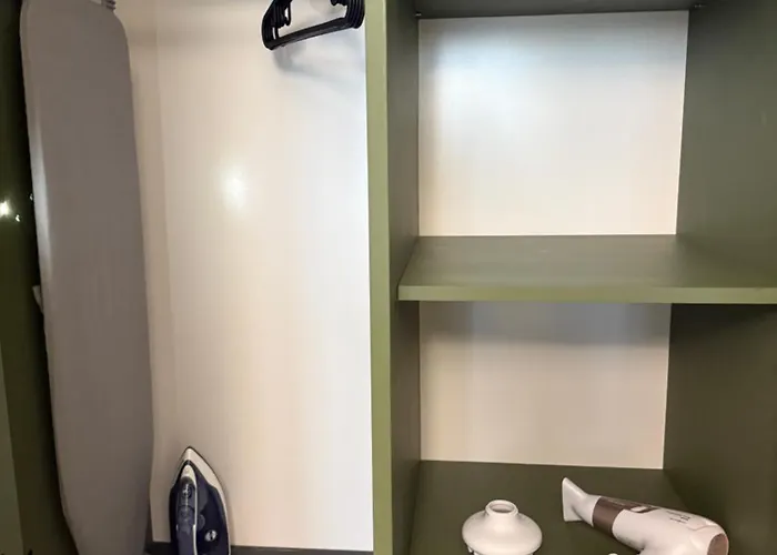 Limidi Homes - Spacious 2-bedroom Centre